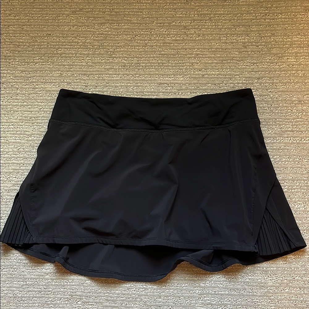 Lululemon black athletic skirt